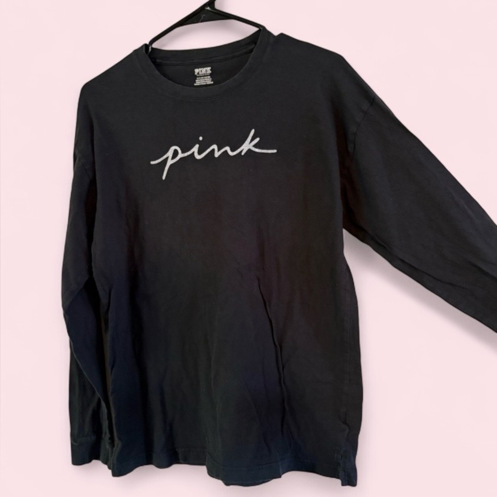 PINK Victoria’s Secret Black Long Sleeve Logo Graphic Tee Size Small - Picture 4 of 6